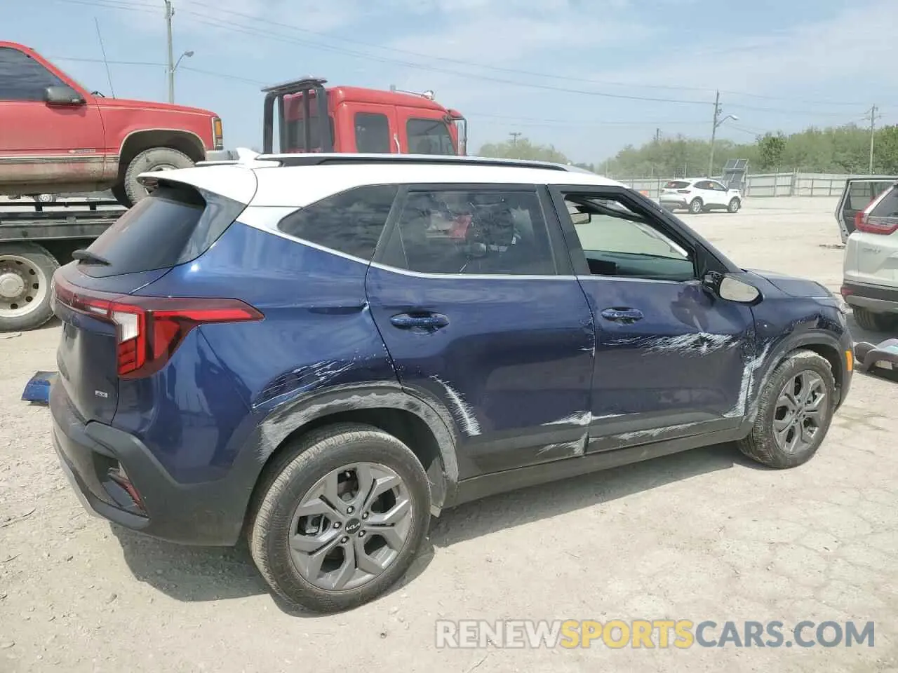 3 Photograph of a damaged car KNDEUCAA3R7613365 KIA SELTOS 2024