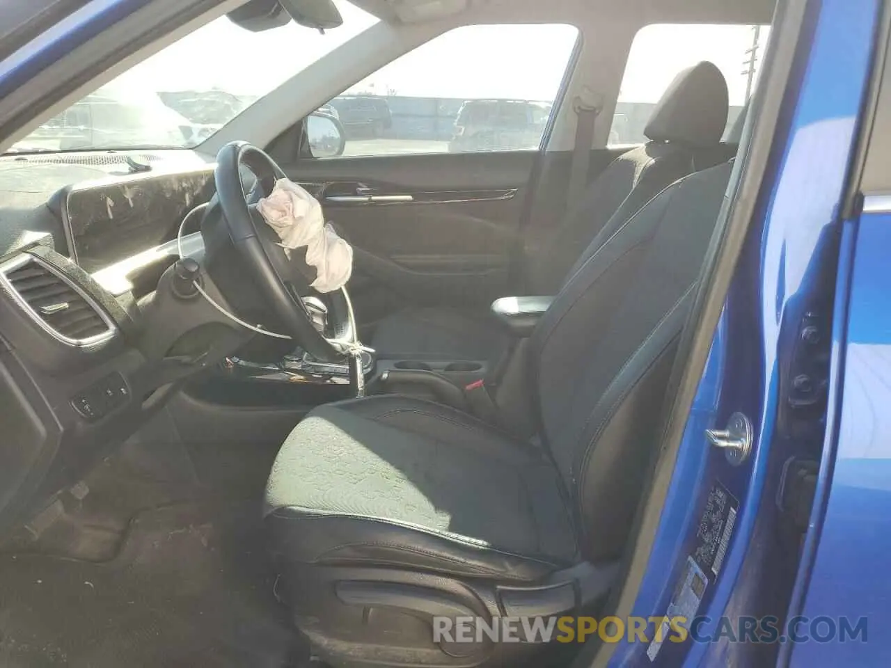 7 Photograph of a damaged car KNDEUCAA4R7485119 KIA SELTOS 2024
