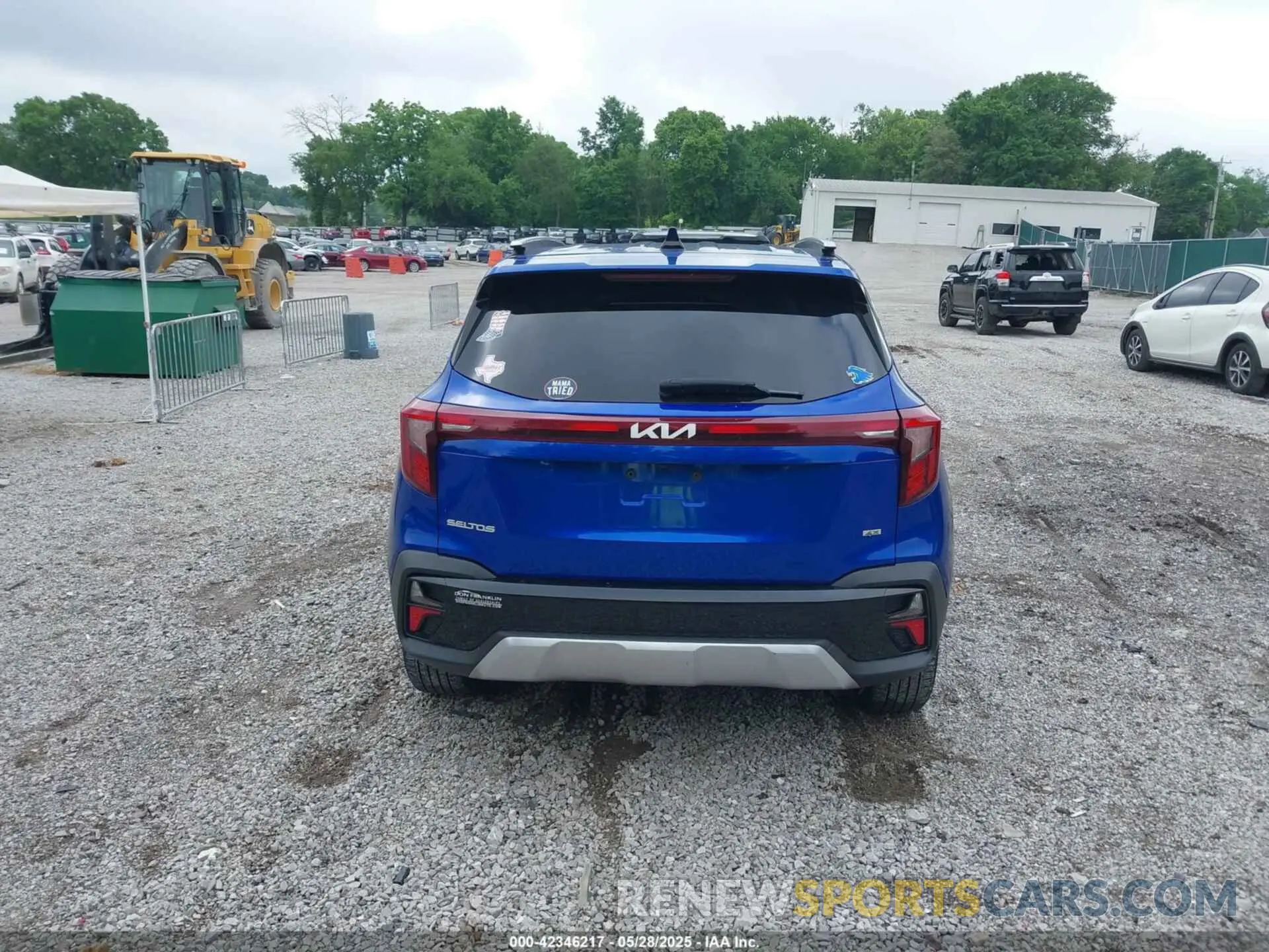 16 Photograph of a damaged car KNDEUCAA4R7566511 KIA SELTOS 2024