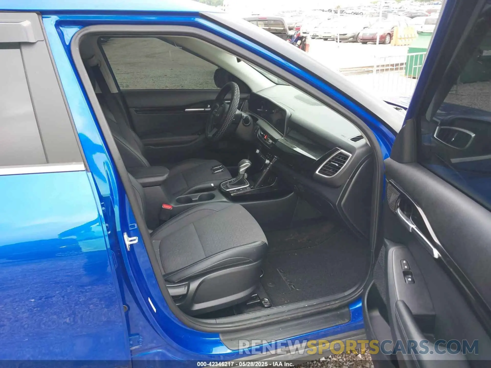 5 Photograph of a damaged car KNDEUCAA4R7566511 KIA SELTOS 2024