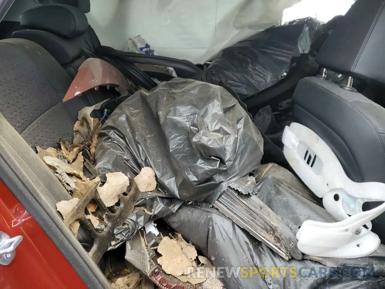 11 Photograph of a damaged car KNDEUCAA8R7544317 KIA SELTOS 2024