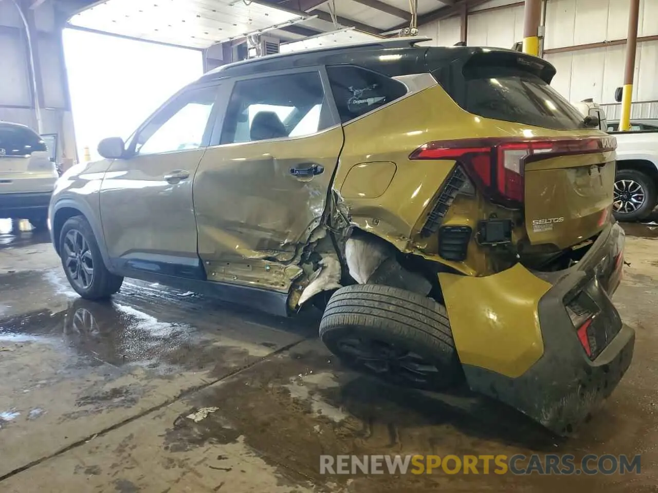 2 Photograph of a damaged car KNDEUCAA9R7628033 KIA SELTOS 2024