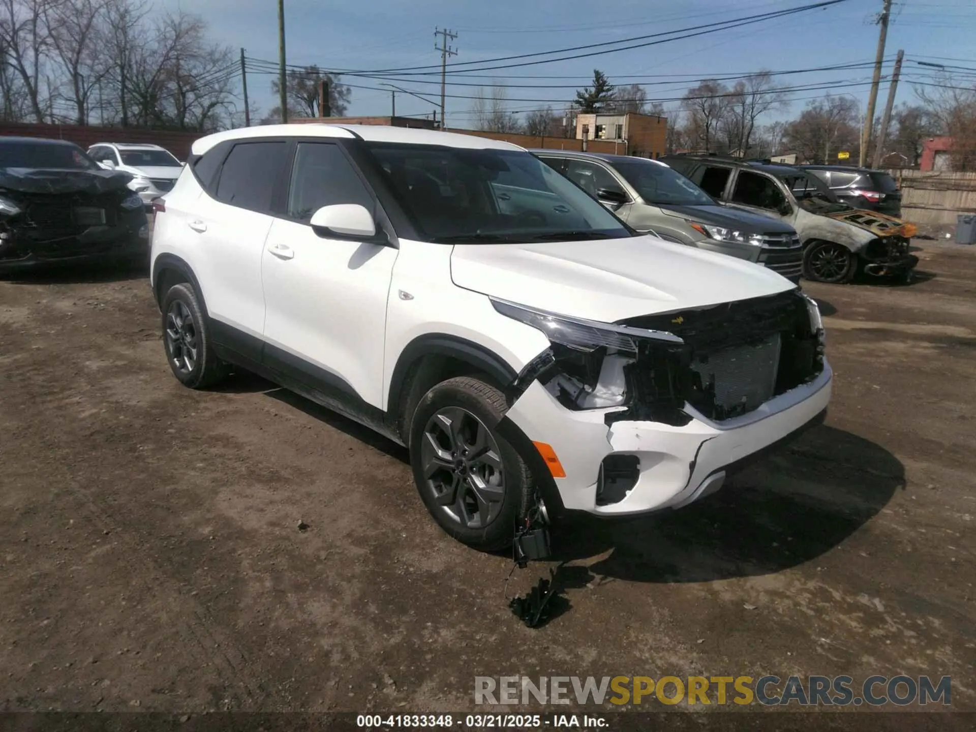 1 Photograph of a damaged car KNDEPCAA2S7728150 KIA SELTOS 2025