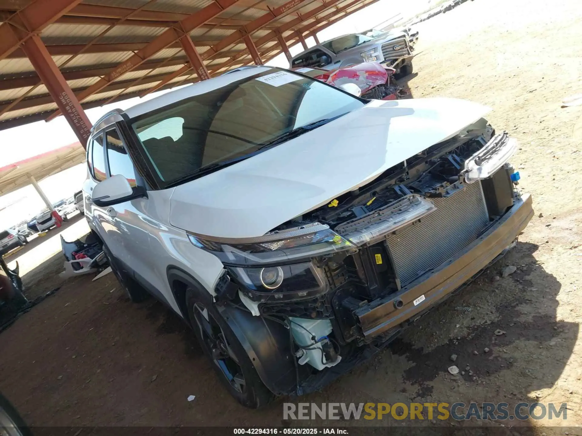 22 Photograph of a damaged car KNDER2AA0S7703414 KIA SELTOS 2025
