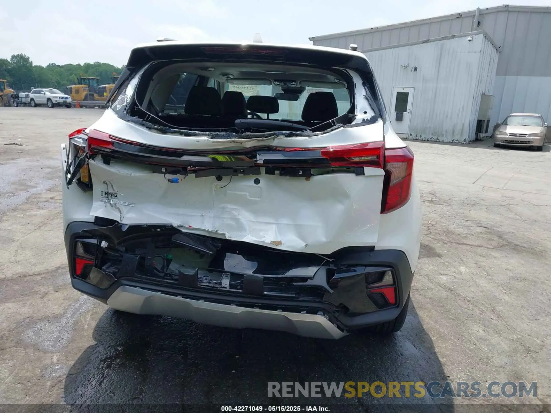 16 Photograph of a damaged car KNDER2AA8S7674258 KIA SELTOS 2025