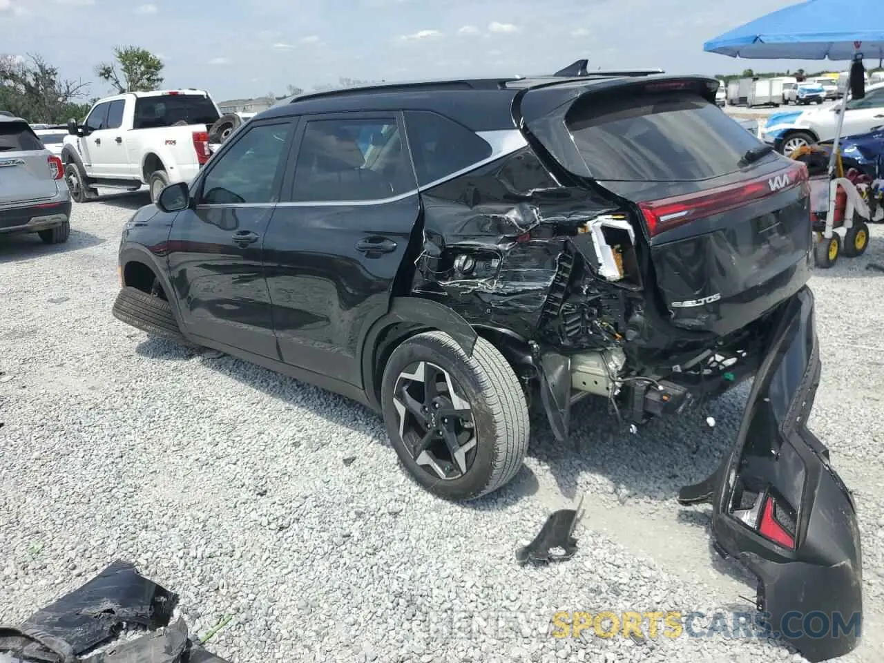 2 Photograph of a damaged car KNDER2AA8S7701233 KIA SELTOS 2025