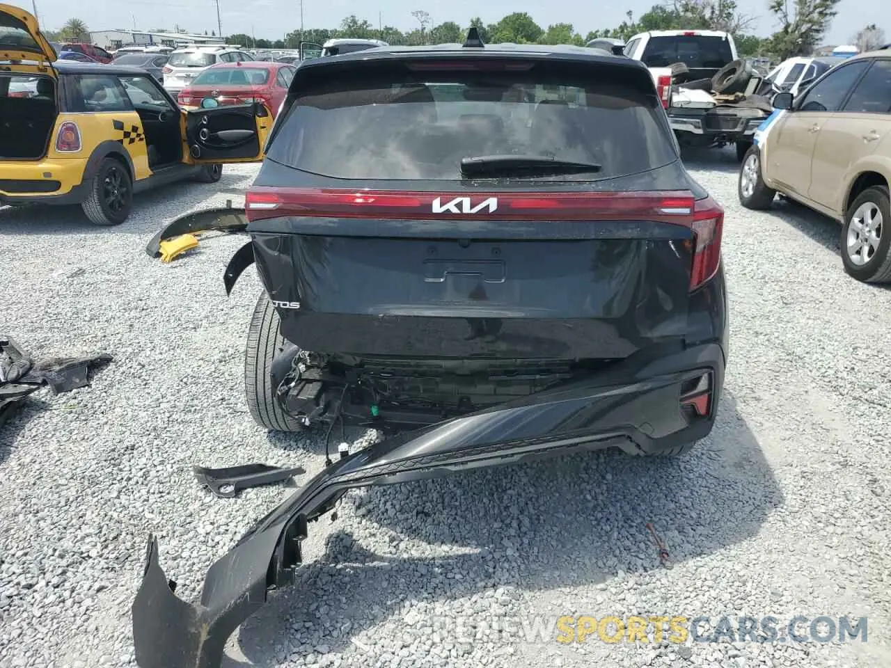 6 Photograph of a damaged car KNDER2AA8S7701233 KIA SELTOS 2025