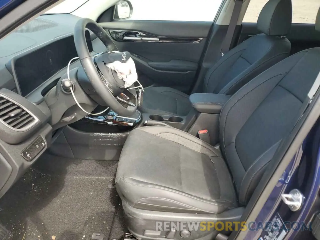 7 Photograph of a damaged car KNDER2AA9S7704352 KIA SELTOS 2025