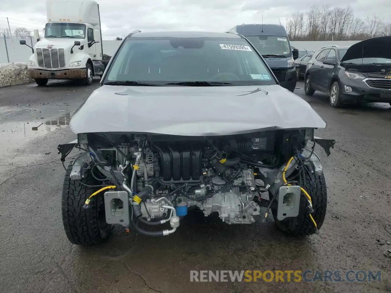 5 Photograph of a damaged car KNDERCAA1S7679002 KIA SELTOS 2025