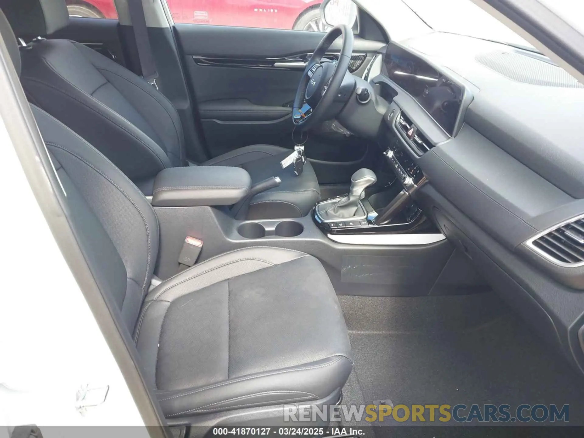 5 Photograph of a damaged car KNDERCAA5S7672568 KIA SELTOS 2025