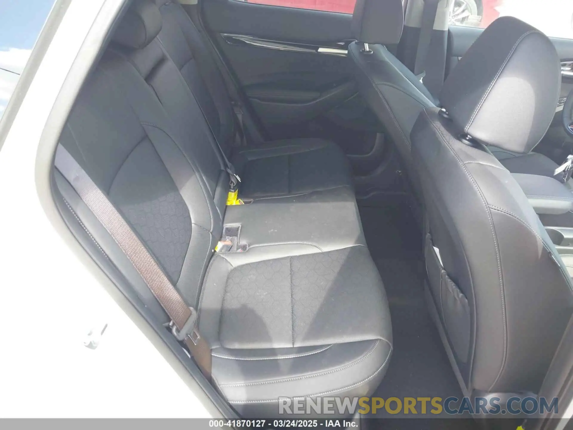 8 Photograph of a damaged car KNDERCAA5S7672568 KIA SELTOS 2025