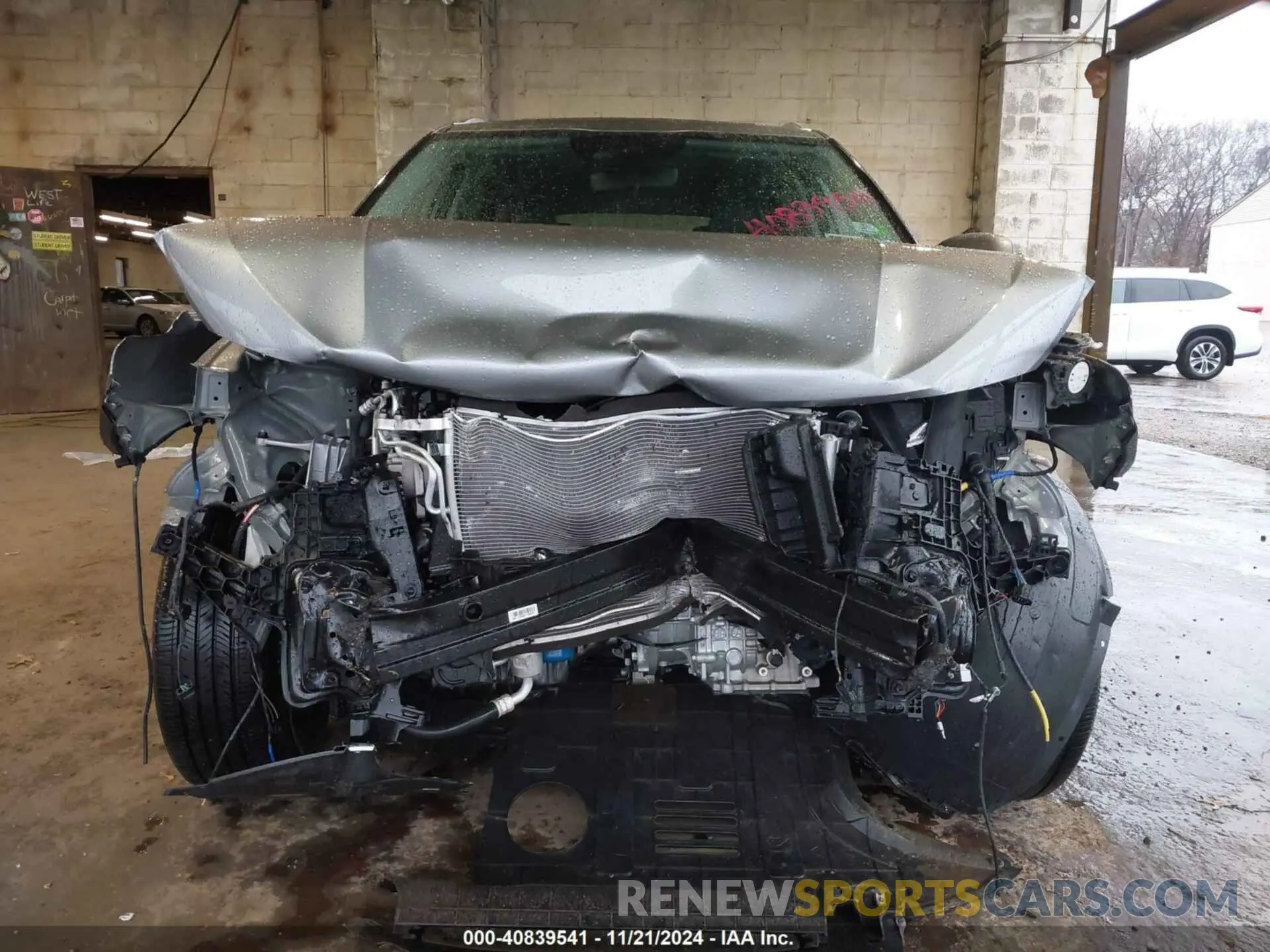 6 Photograph of a damaged car KNDERCAA6S7671087 KIA SELTOS 2025
