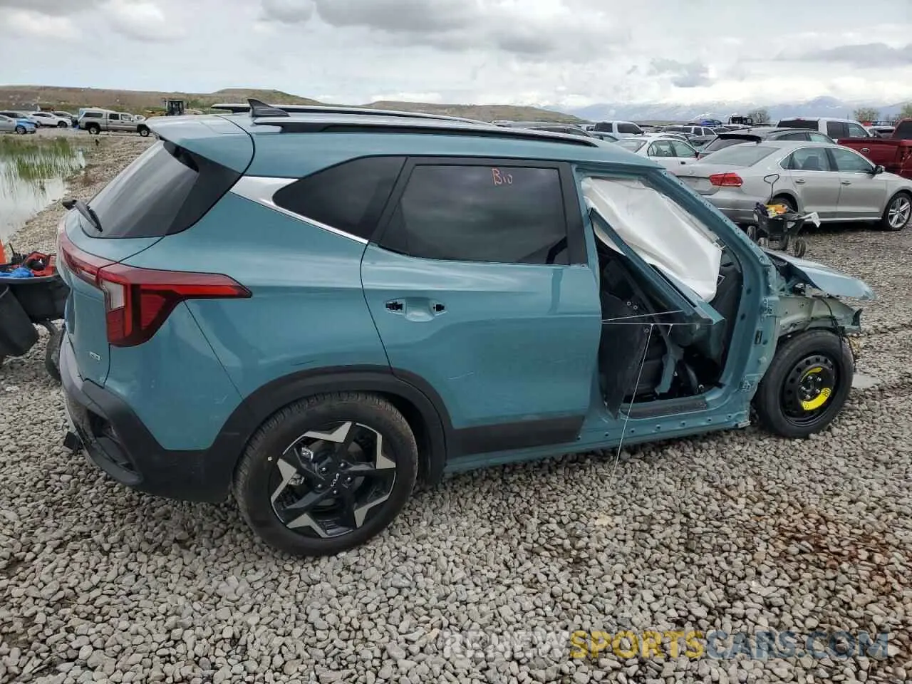 3 Photograph of a damaged car KNDERCAA7S7749196 KIA SELTOS 2025