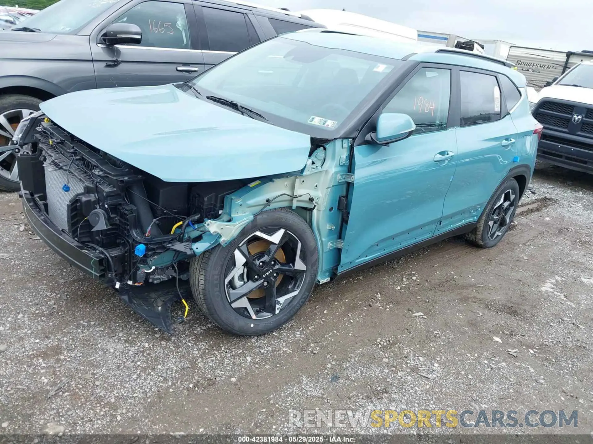 2 Photograph of a damaged car KNDERCAA7S7767701 KIA SELTOS 2025