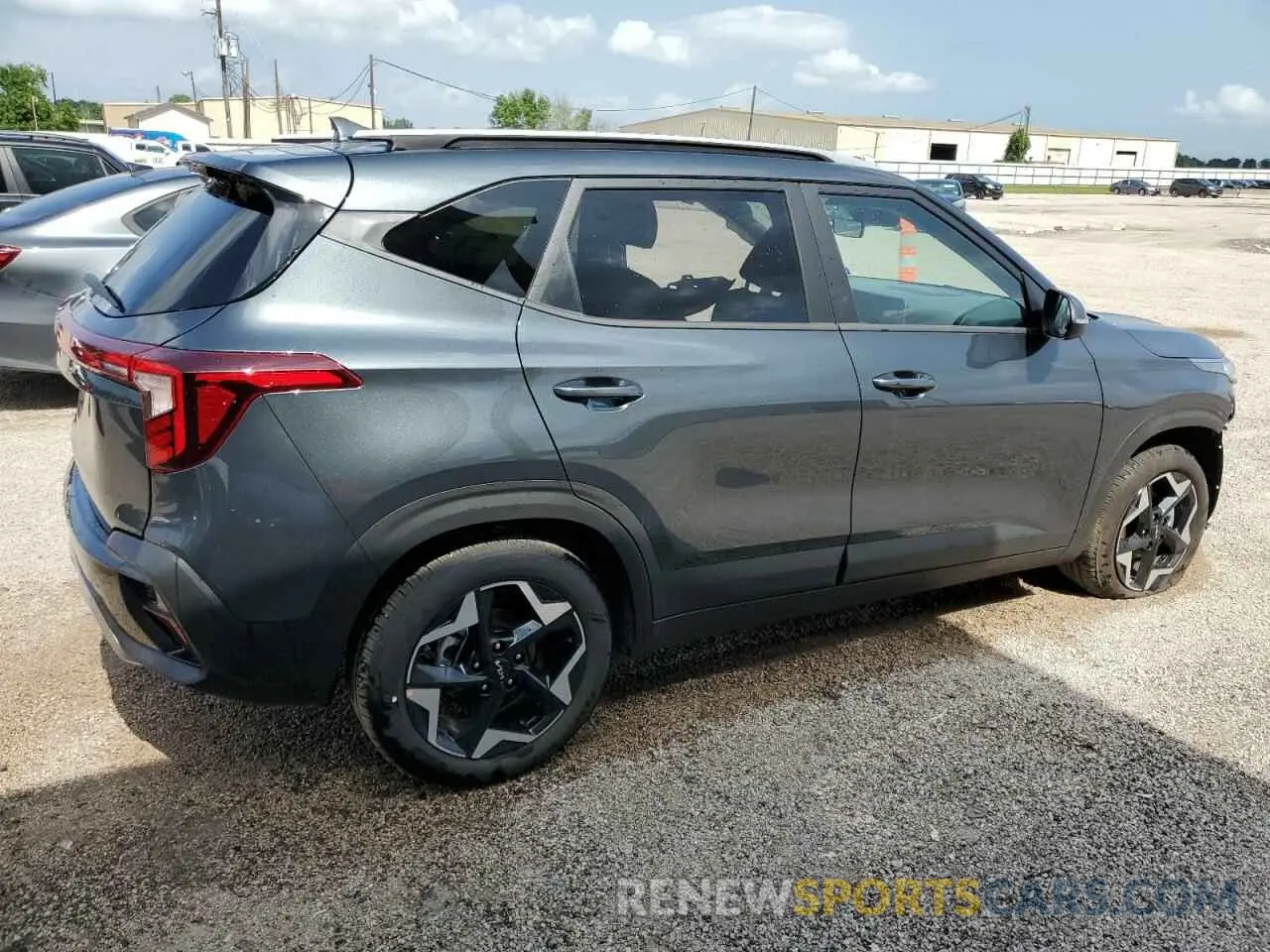 3 Photograph of a damaged car KNDEU2AA1S7750577 KIA SELTOS 2025