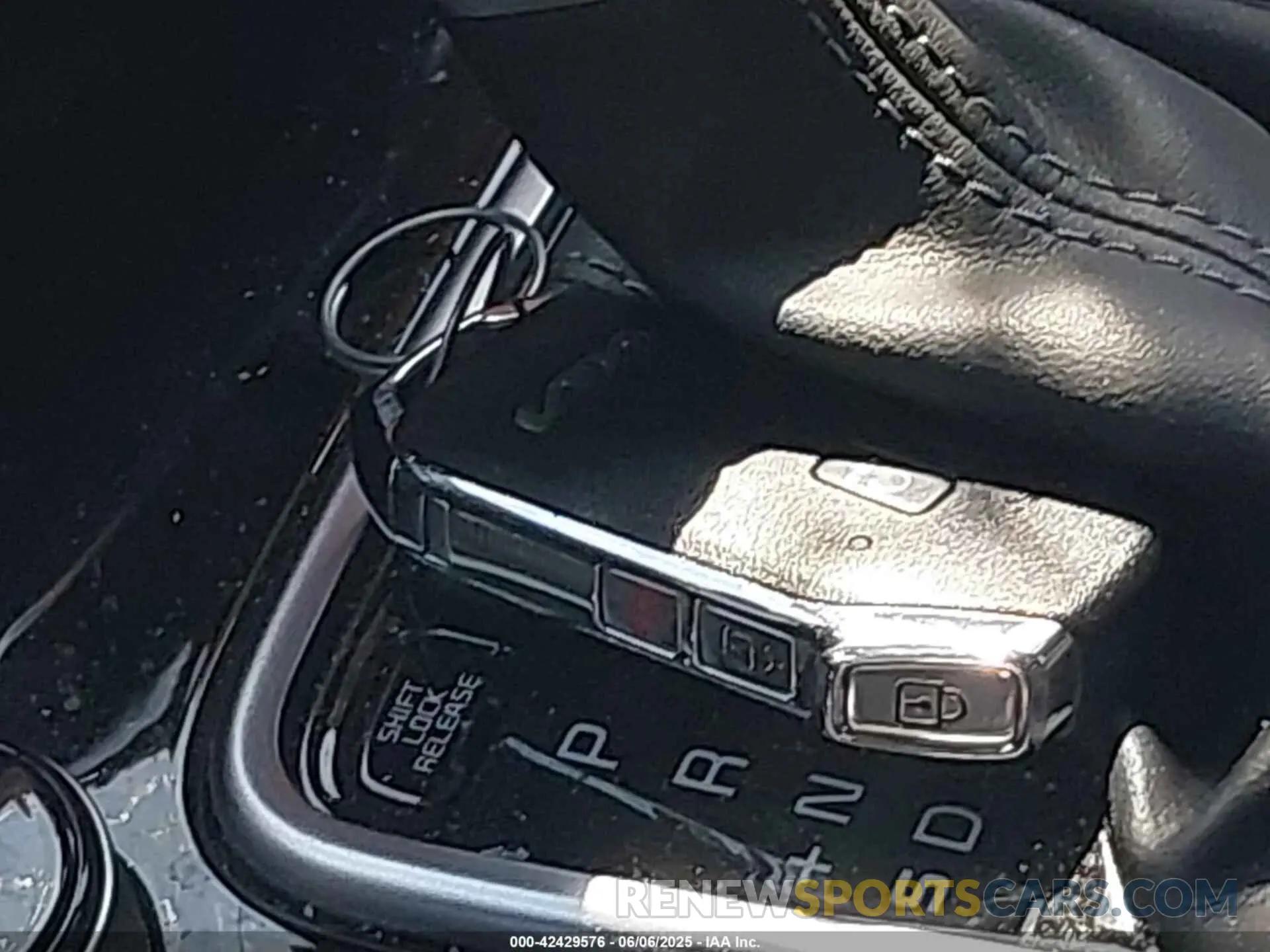 11 Photograph of a damaged car KNDEU2AA2S7700397 KIA SELTOS 2025