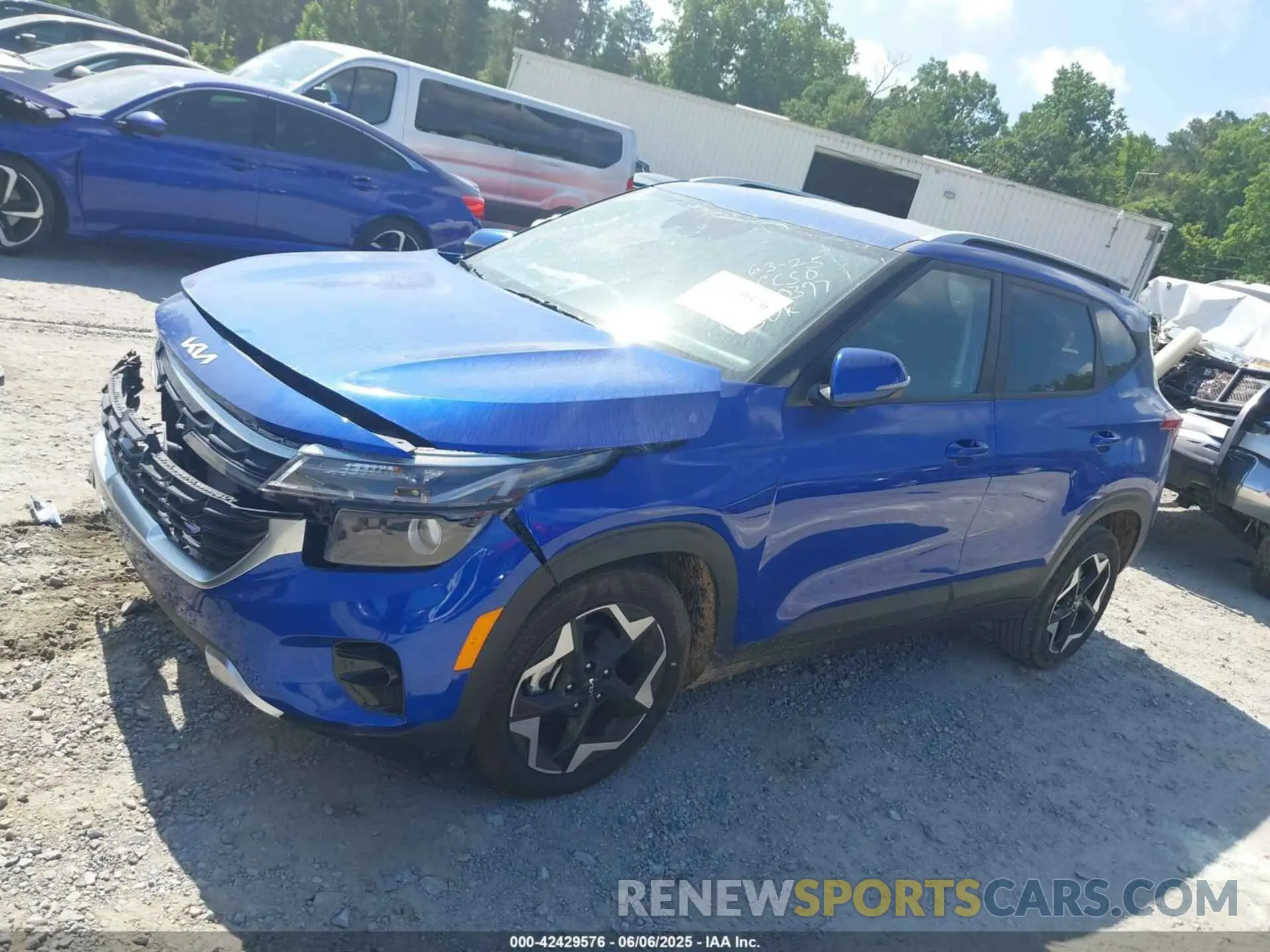 14 Photograph of a damaged car KNDEU2AA2S7700397 KIA SELTOS 2025