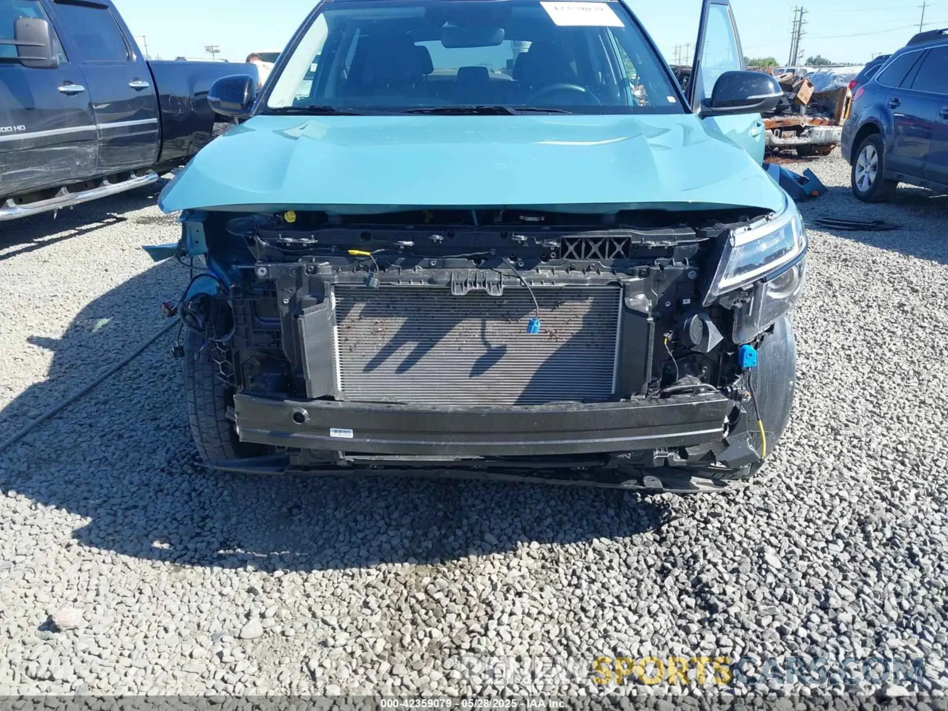 18 Photograph of a damaged car KNDEUCAA5S7777237 KIA SELTOS 2025