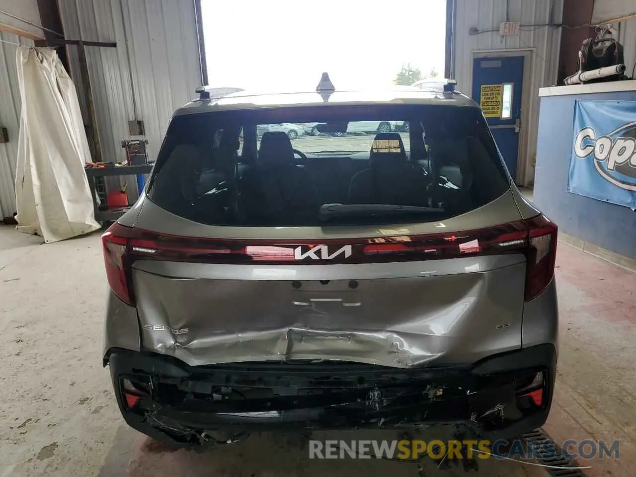 6 Photograph of a damaged car KNDEUCAA7S7684266 KIA SELTOS 2025