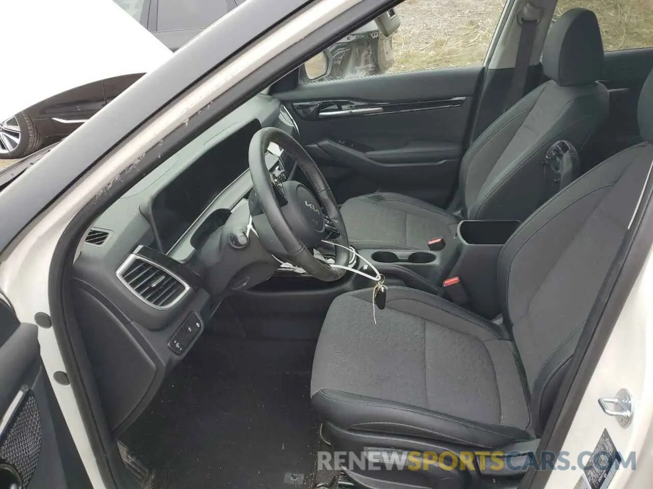 7 Photograph of a damaged car KNDEUCAA9S7714741 KIA SELTOS 2025