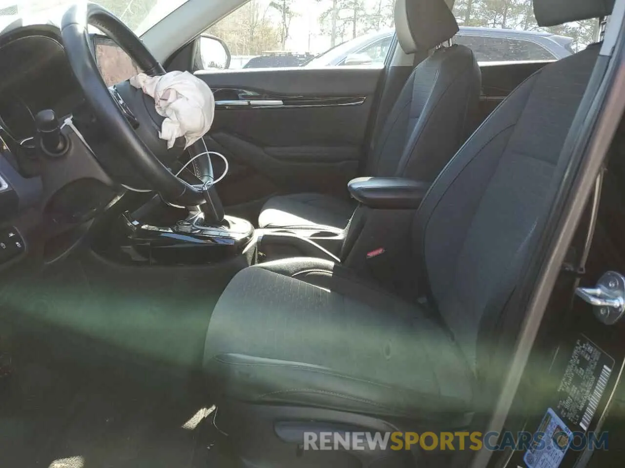 7 Photograph of a damaged car KNDEUCA20N7292209 KIA SELTOS NIG 2022
