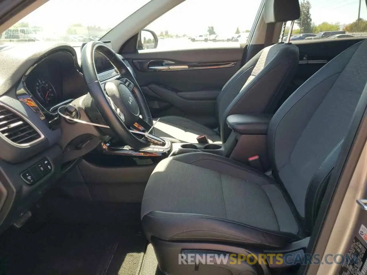 7 Photograph of a damaged car KNDEUCA24N7259200 KIA SELTOS NIG 2022