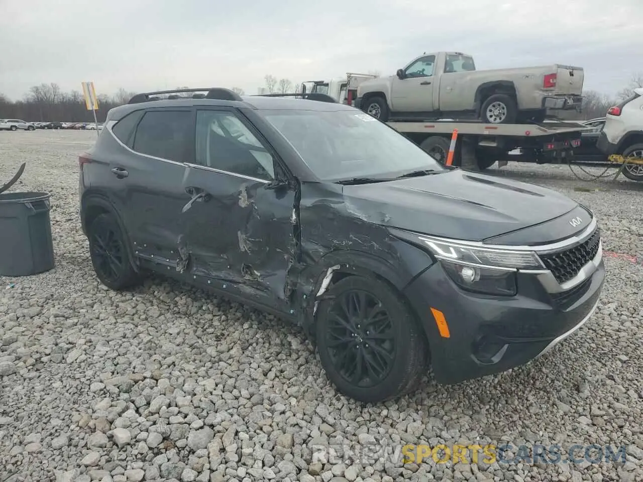 4 Photograph of a damaged car KNDEUCA28P7370612 KIA SELTOS NIG 2023