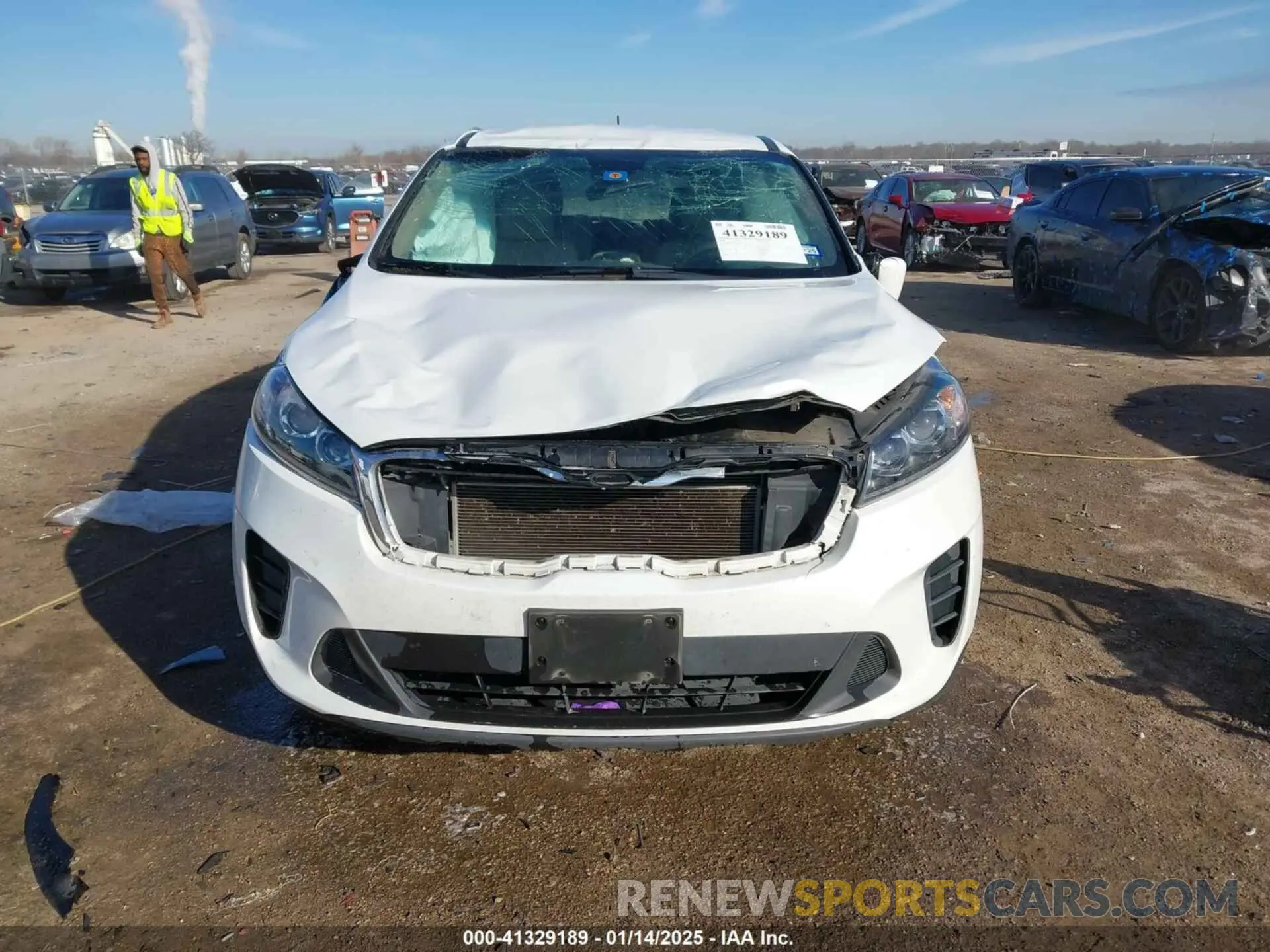 12 Photograph of a damaged car 5XYPG4A30KG436287 KIA SORENTO 2019