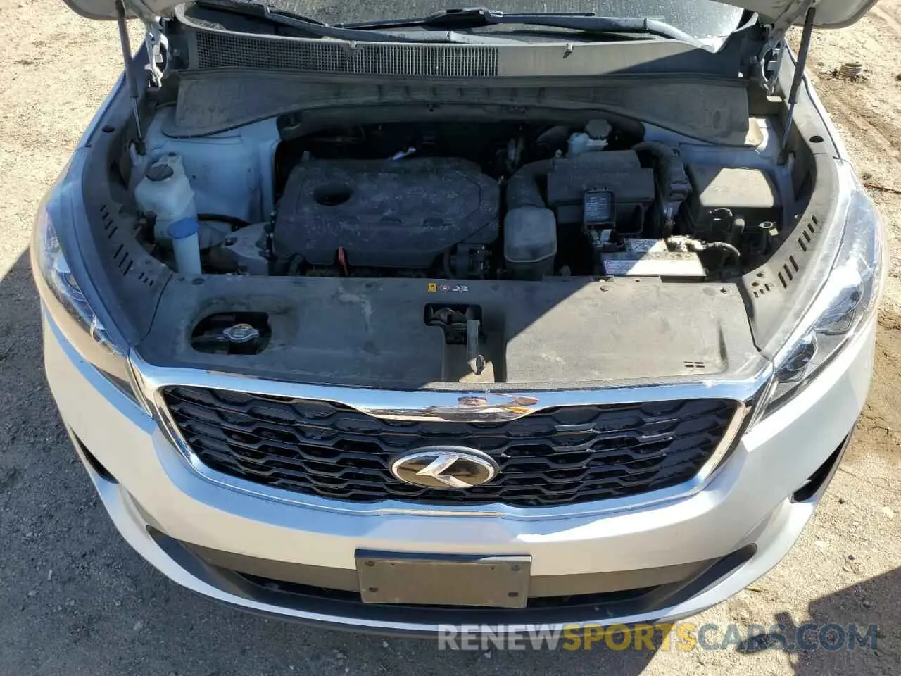 12 Photograph of a damaged car 5XYPG4A30KG449573 KIA SORENTO 2019