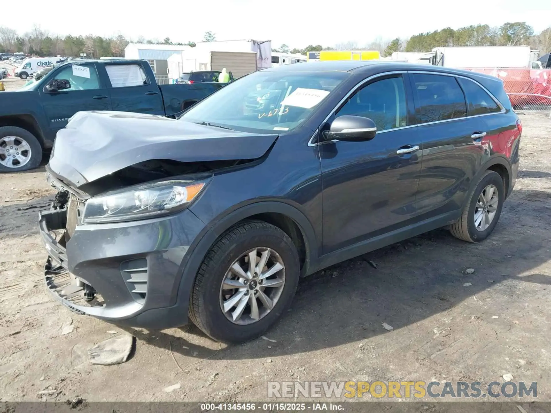 2 Photograph of a damaged car 5XYPG4A30KG476773 KIA SORENTO 2019