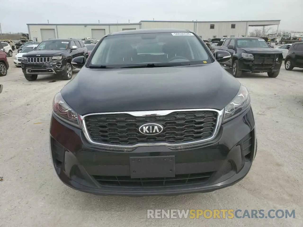 5 Photograph of a damaged car 5XYPG4A30KG477843 KIA SORENTO 2019