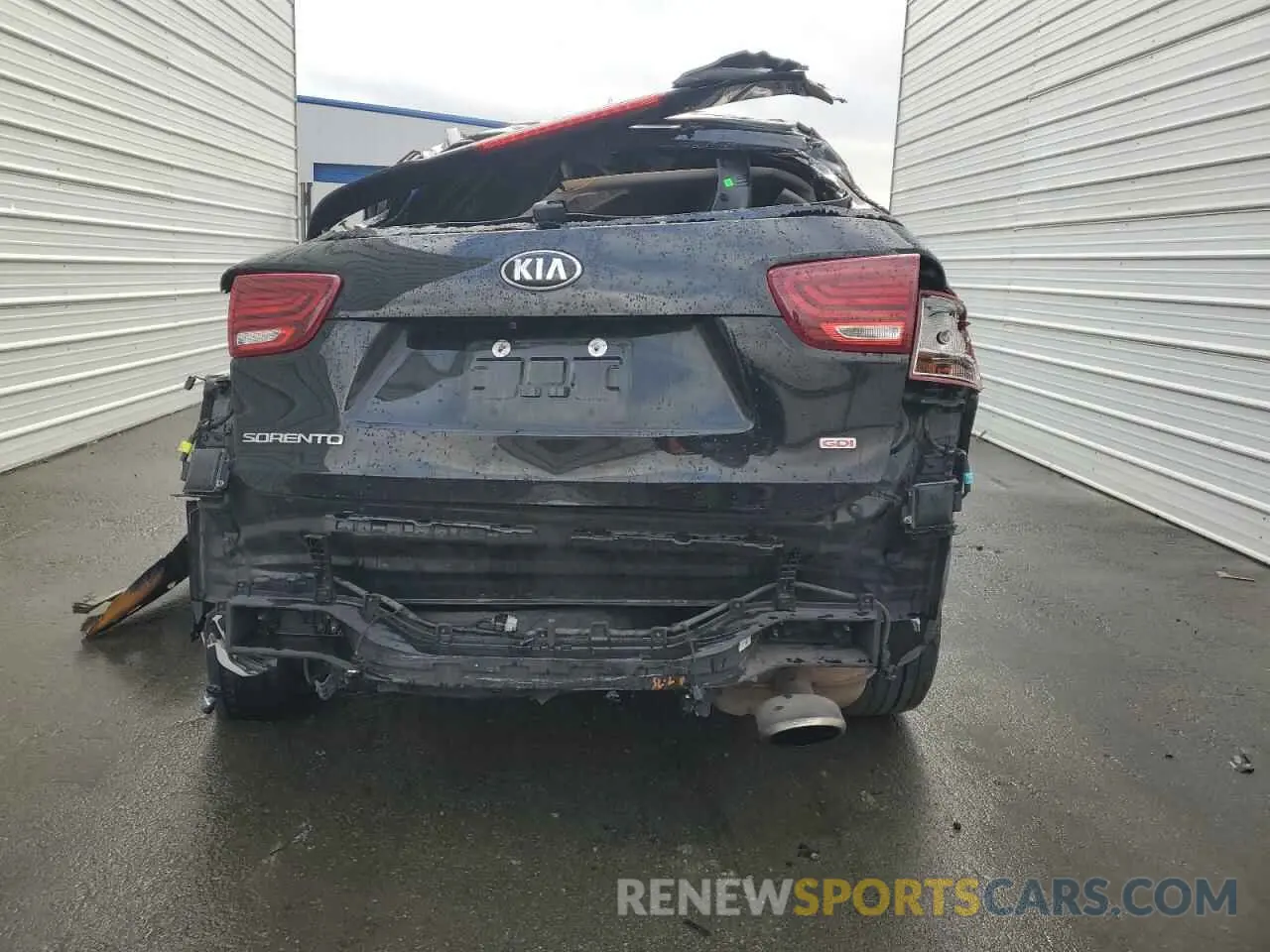 6 Photograph of a damaged car 5XYPG4A30KG500778 KIA SORENTO 2019