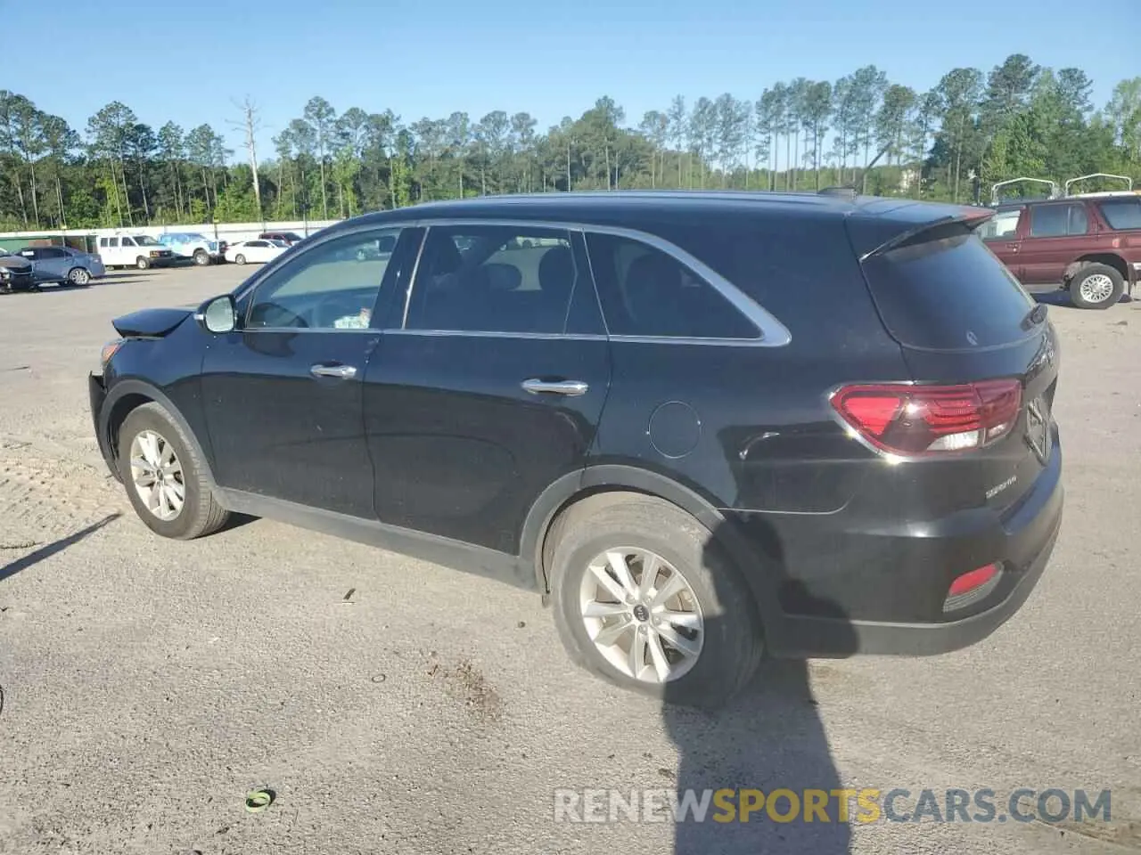 2 Photograph of a damaged car 5XYPG4A30KG508444 KIA SORENTO 2019