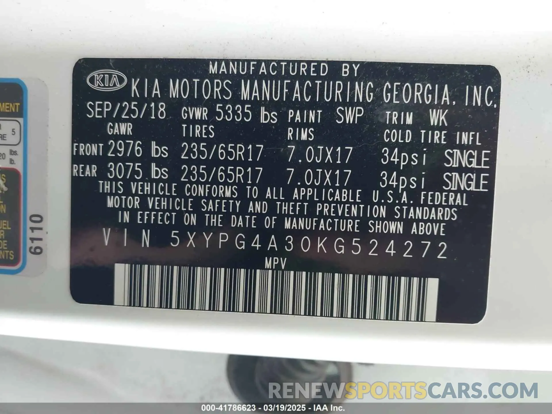 9 Photograph of a damaged car 5XYPG4A30KG524272 KIA SORENTO 2019