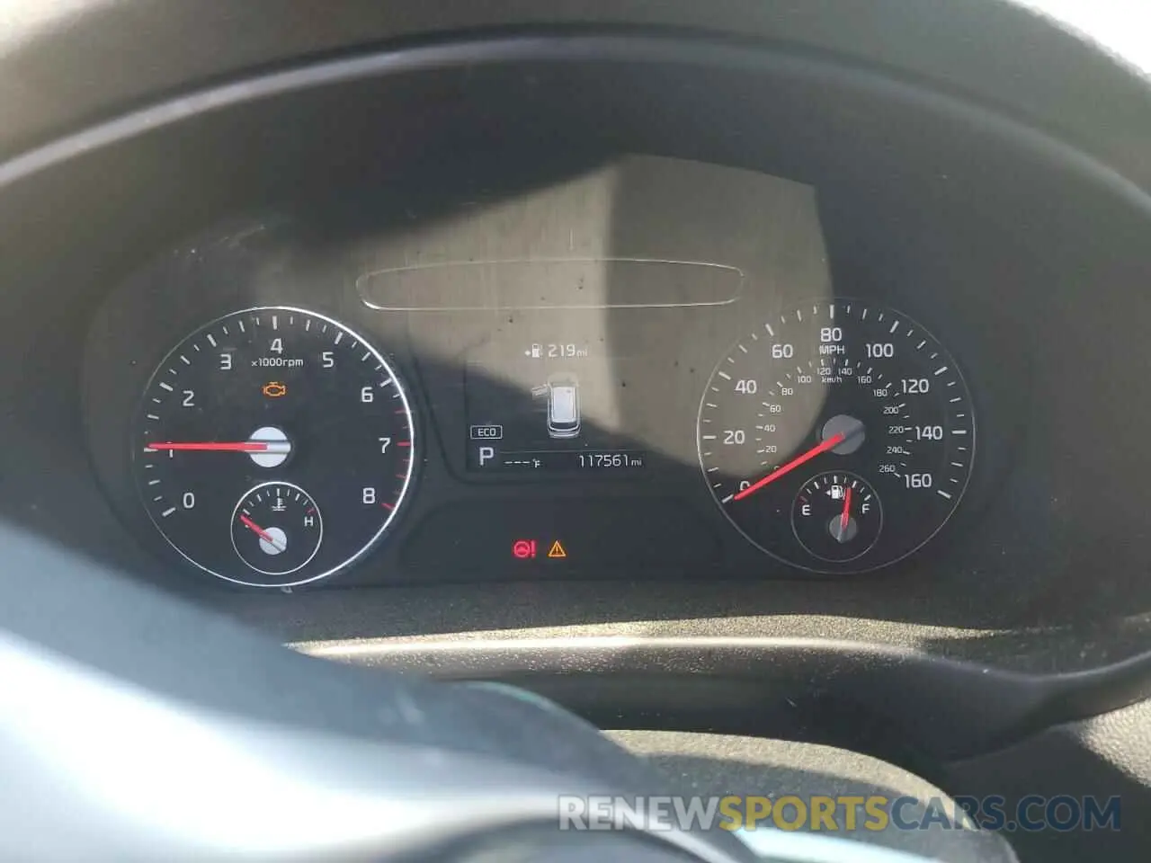 9 Photograph of a damaged car 5XYPG4A30KG551908 KIA SORENTO 2019