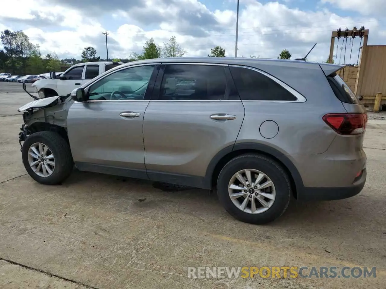2 Photograph of a damaged car 5XYPG4A30KG552508 KIA SORENTO 2019