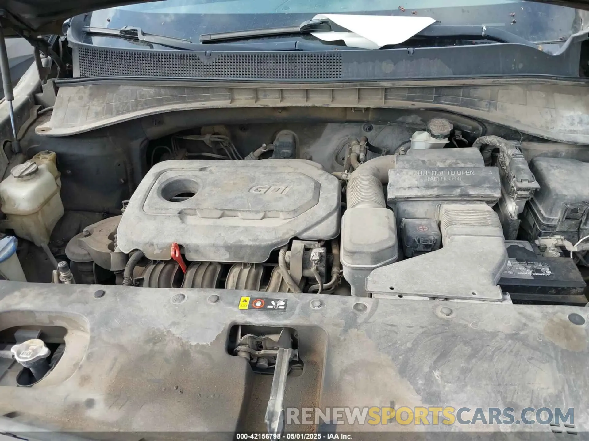 10 Photograph of a damaged car 5XYPG4A30KG560480 KIA SORENTO 2019