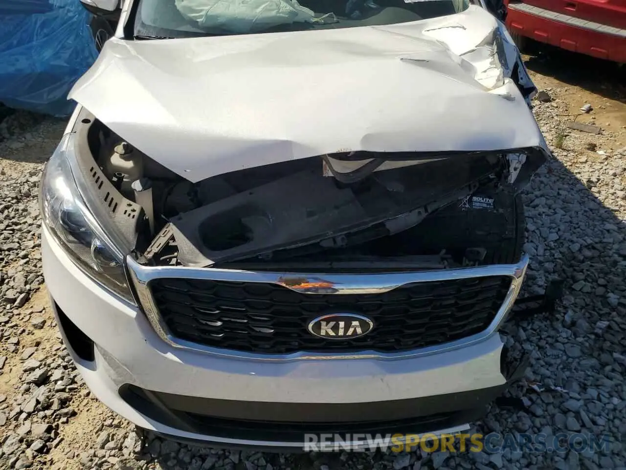 14 Photograph of a damaged car 5XYPG4A30KG561497 KIA SORENTO 2019