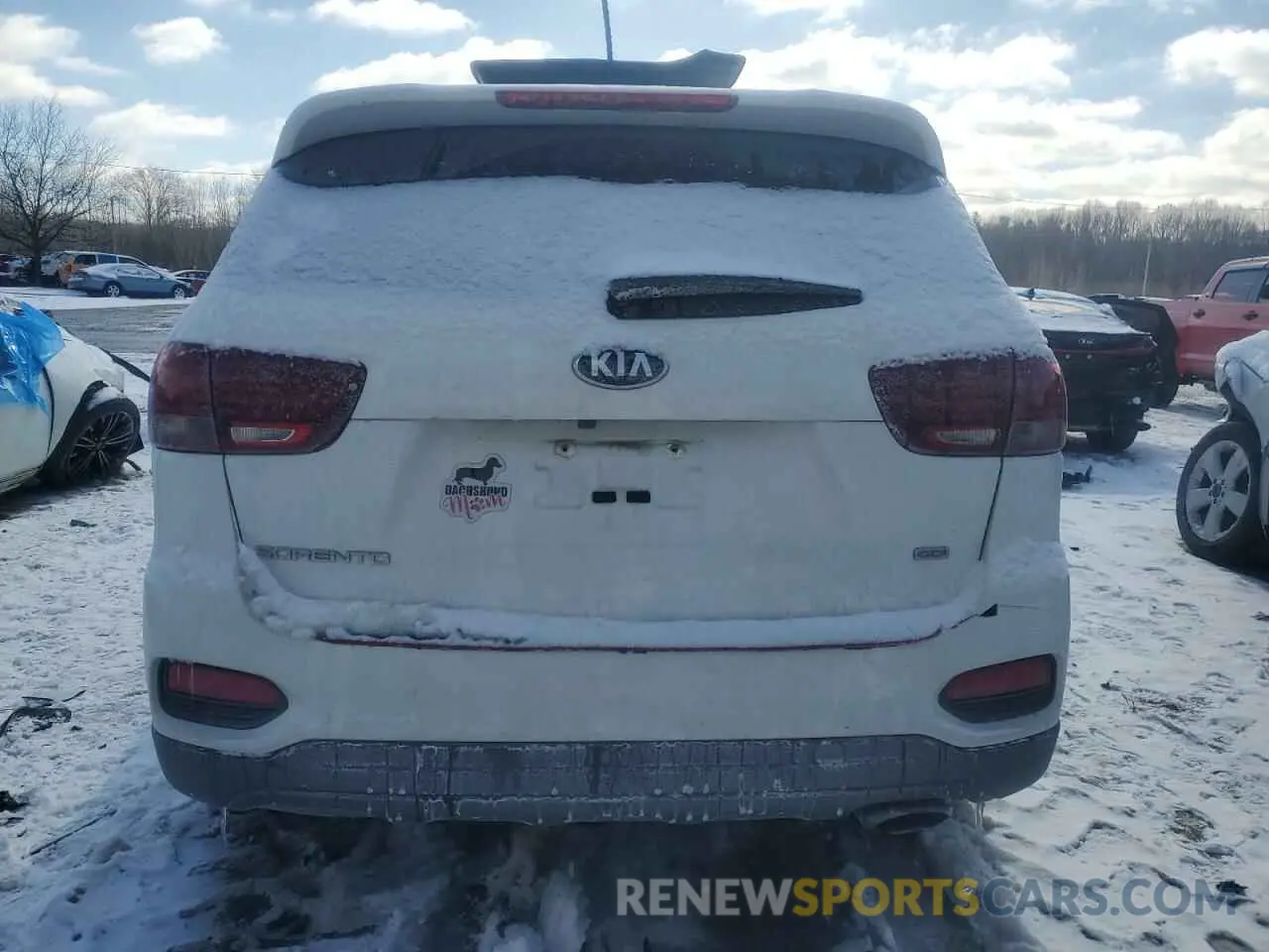 6 Photograph of a damaged car 5XYPG4A30KG561497 KIA SORENTO 2019