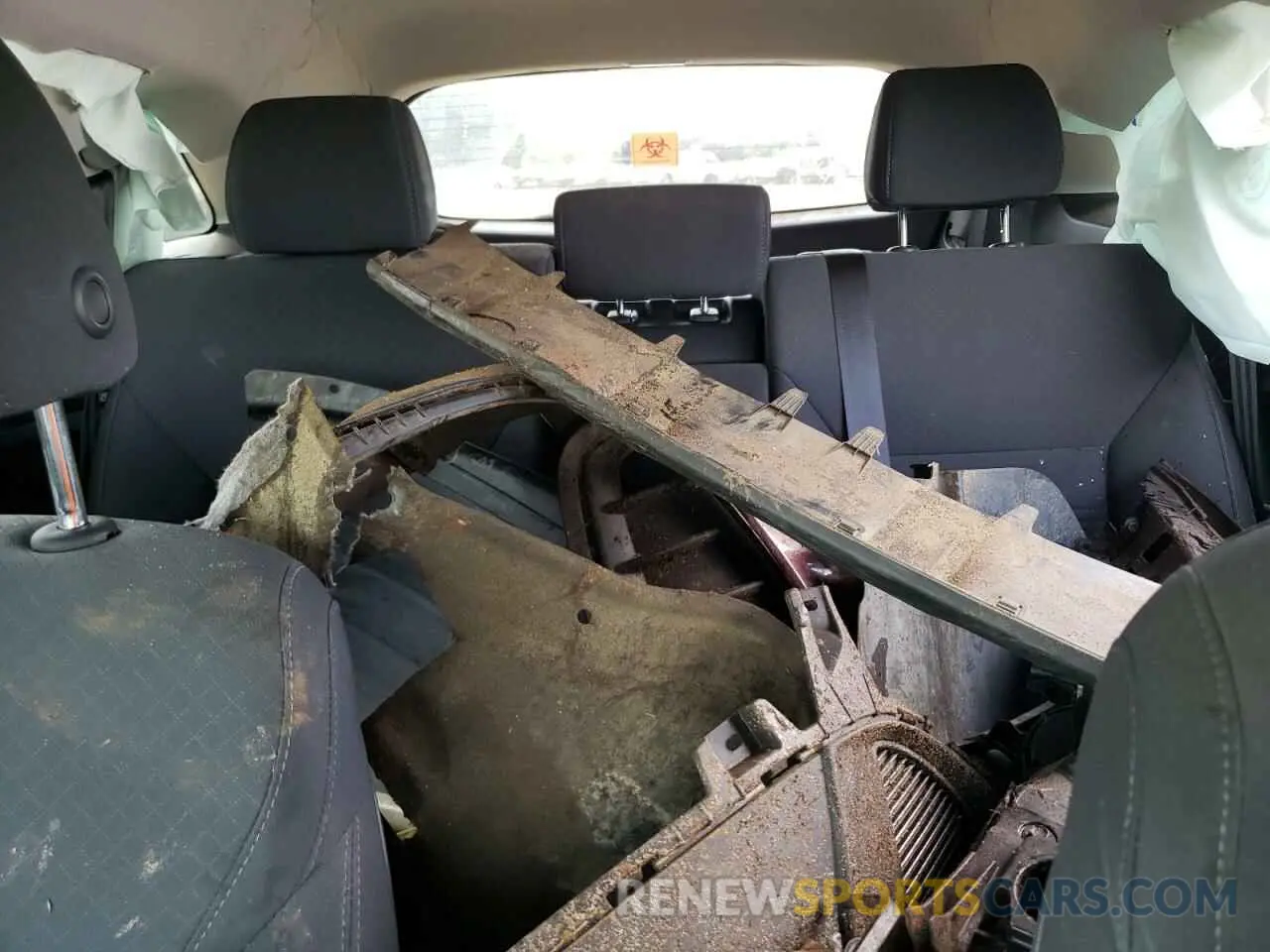 10 Photograph of a damaged car 5XYPG4A30KG571530 KIA SORENTO 2019