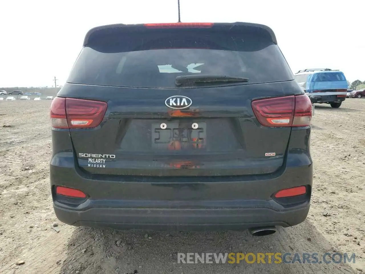 6 Photograph of a damaged car 5XYPG4A30KG583497 KIA SORENTO 2019