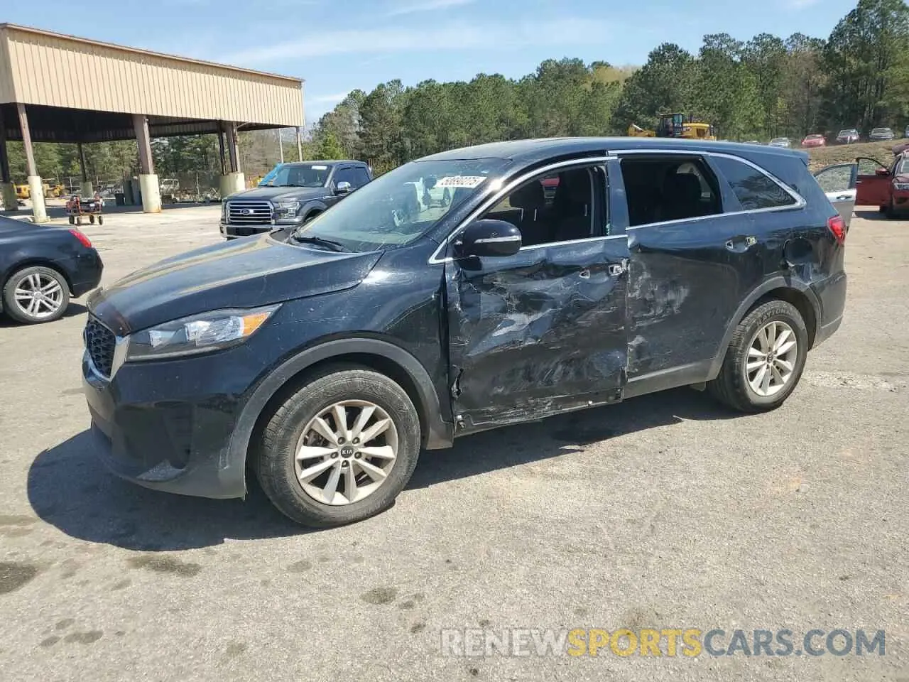 1 Photograph of a damaged car 5XYPG4A30KG595424 KIA SORENTO 2019