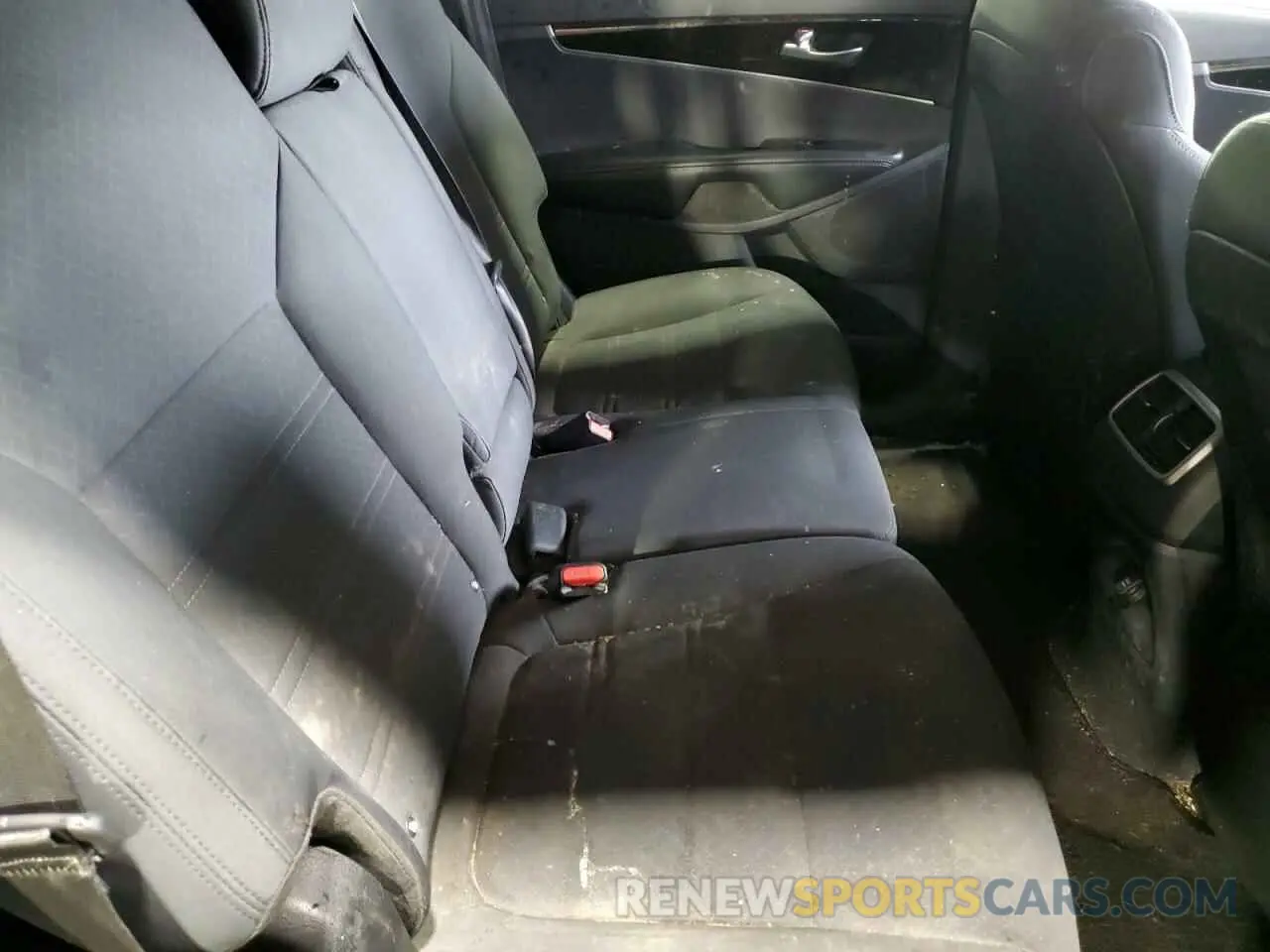 10 Photograph of a damaged car 5XYPG4A30KG595620 KIA SORENTO 2019