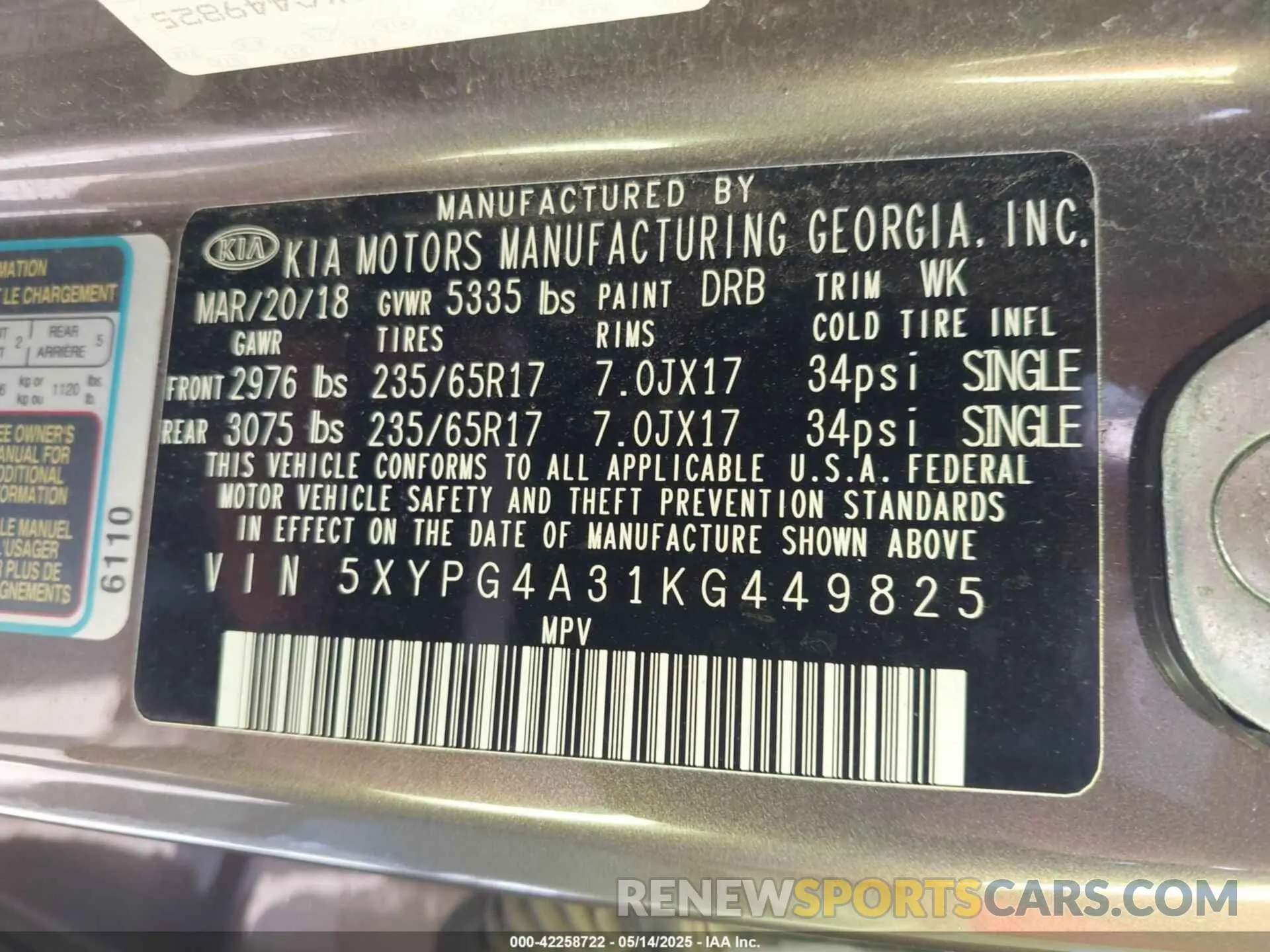 9 Photograph of a damaged car 5XYPG4A31KG449825 KIA SORENTO 2019