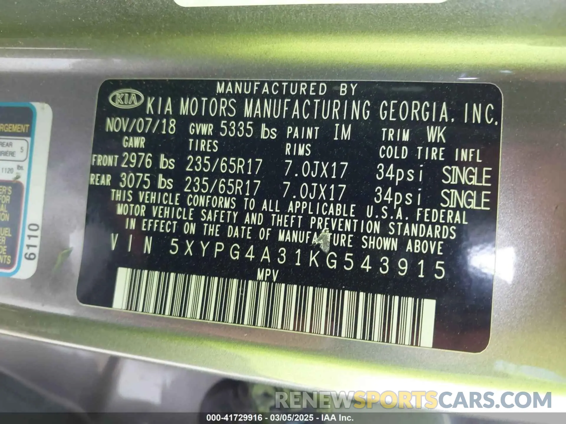 9 Photograph of a damaged car 5XYPG4A31KG543915 KIA SORENTO 2019