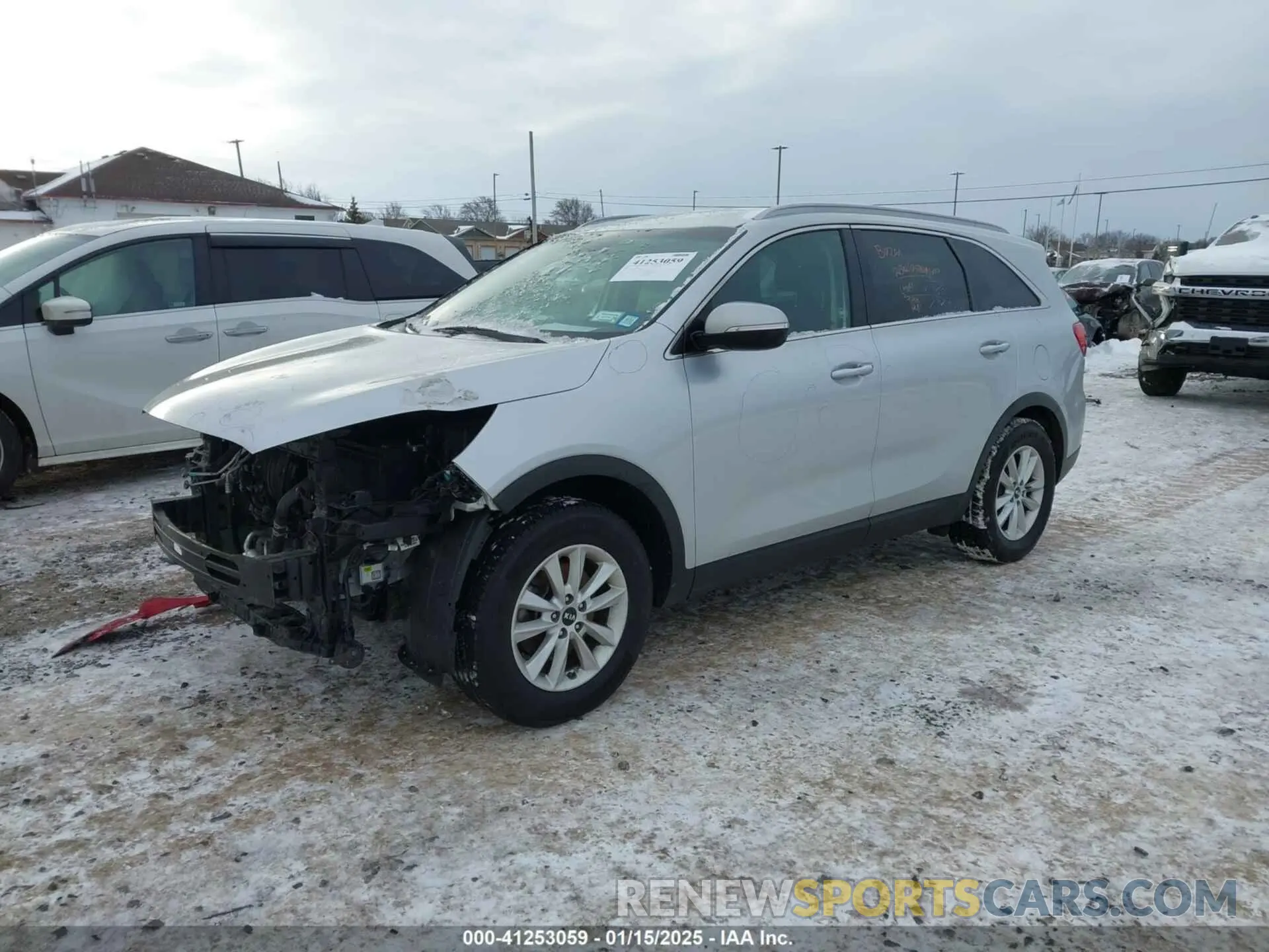 2 Photograph of a damaged car 5XYPG4A31KG547981 KIA SORENTO 2019