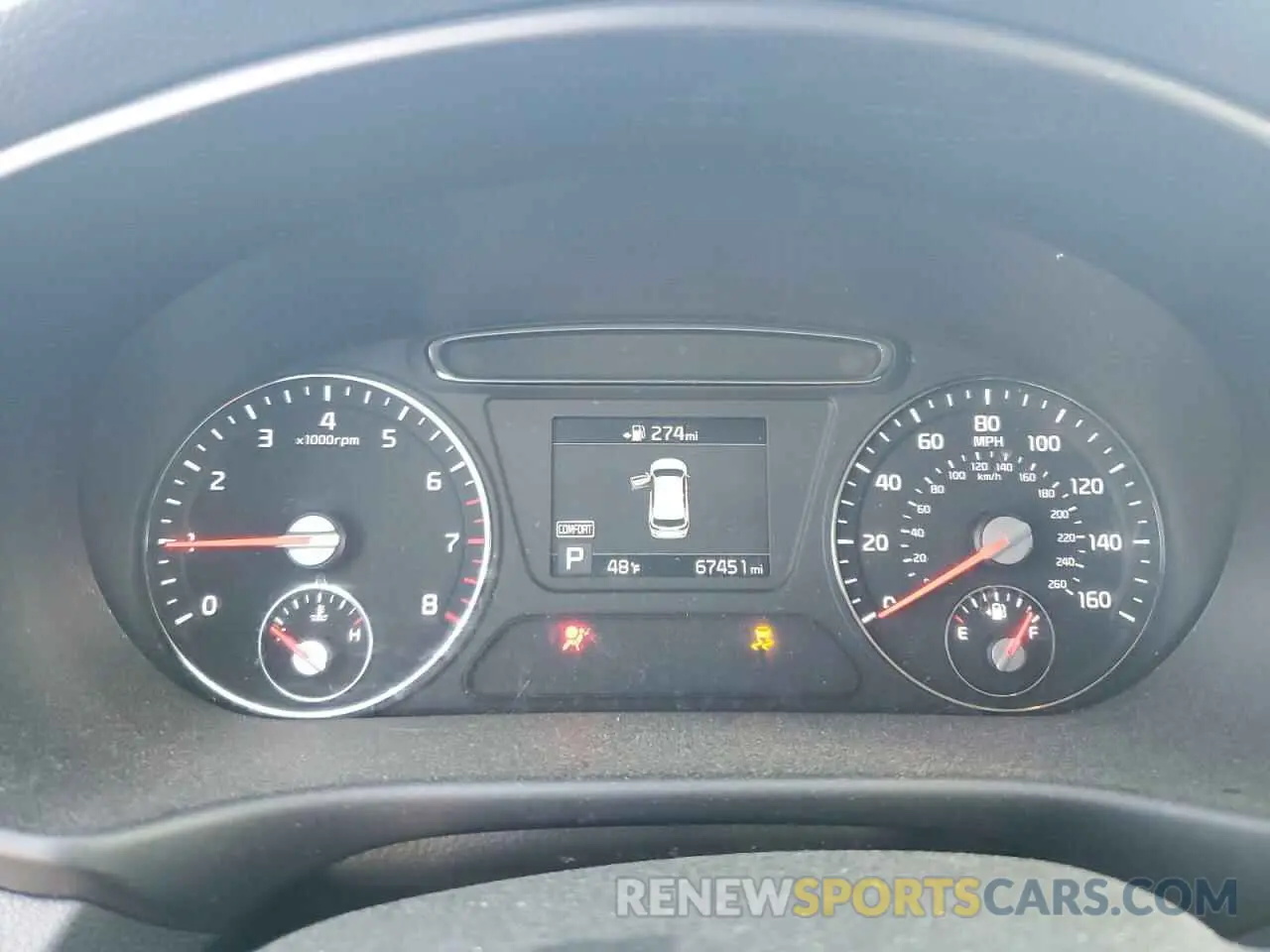 9 Photograph of a damaged car 5XYPG4A31KG585341 KIA SORENTO 2019