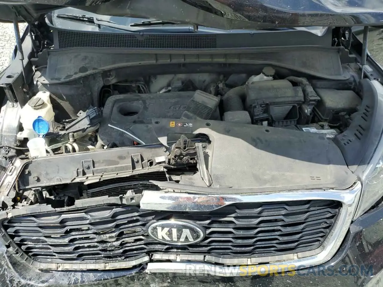 12 Photograph of a damaged car 5XYPG4A31KG586005 KIA SORENTO 2019