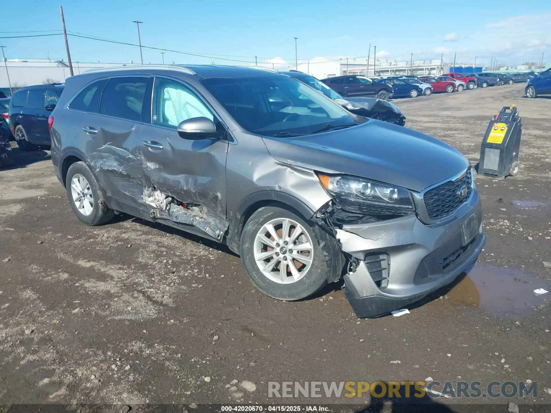 1 Photograph of a damaged car 5XYPG4A32KG436114 KIA SORENTO 2019