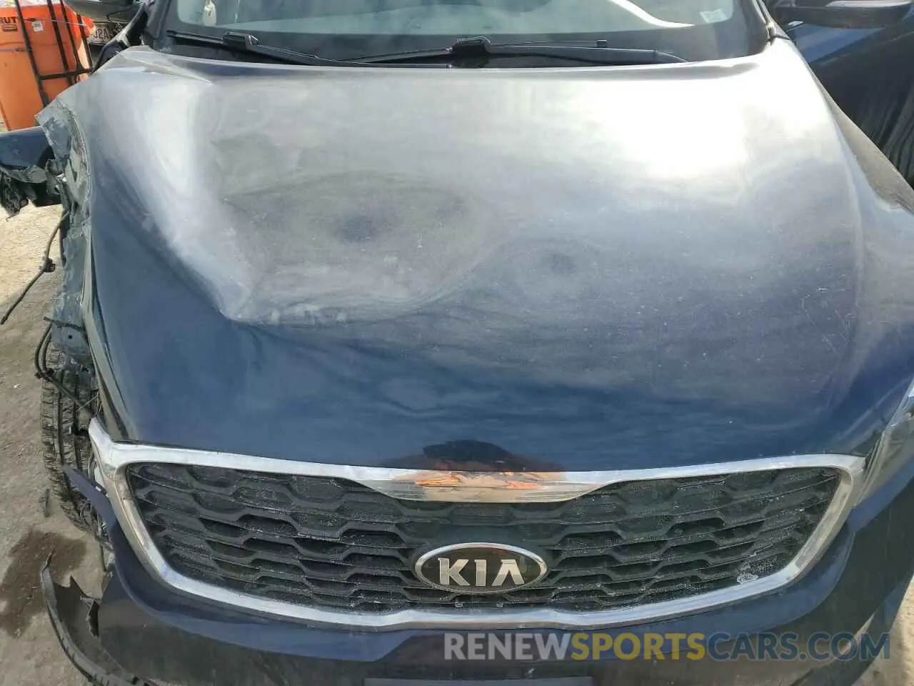 12 Photograph of a damaged car 5XYPG4A32KG463068 KIA SORENTO 2019